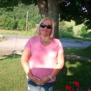 Meet your Posher, Nioma